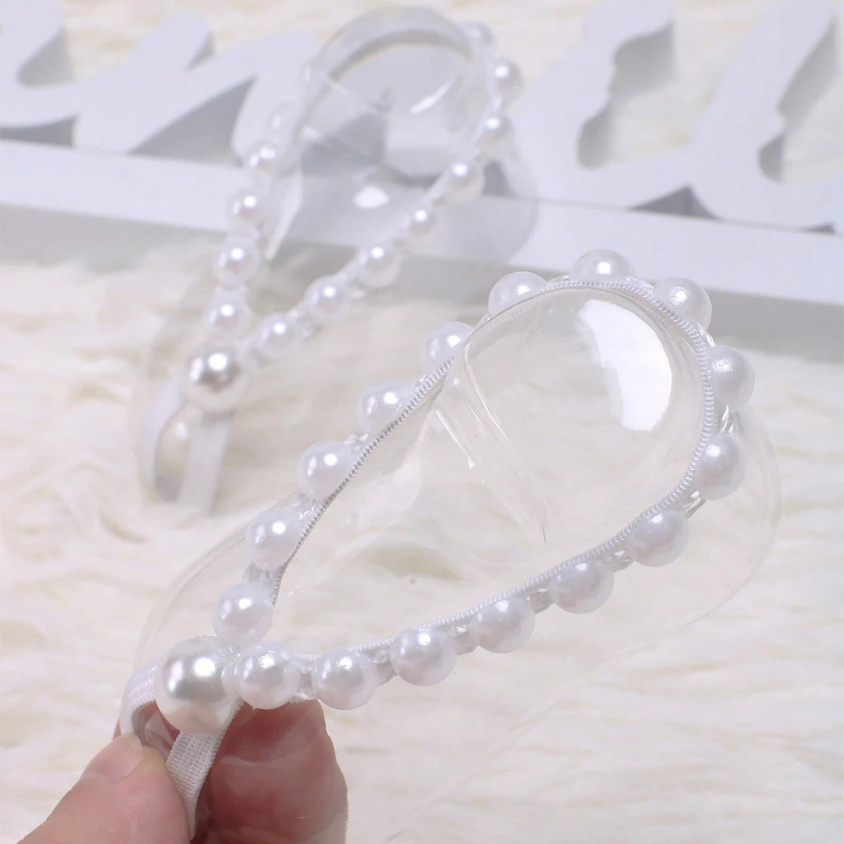 Ylsteed Newborn Girl Pearl Barefoot Sandals Infant Photography Accessories Baby Girl's Photography Props Foot Shoes
