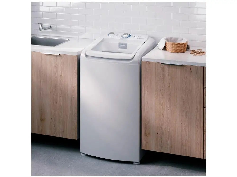 Washing Machine Electrolux 9kg 10 Programmes White Efficient Care LED09 - 110V