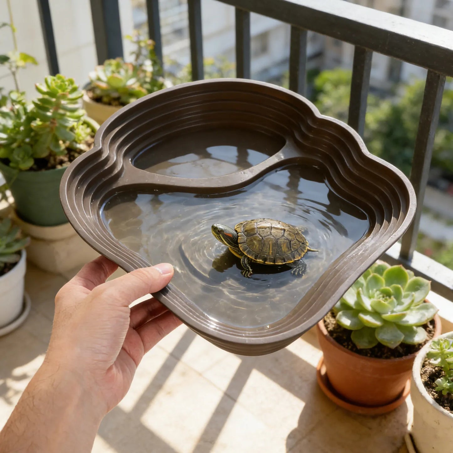 Reptile Bathing Pool Turtle Feeding Dish 9.45in Dark Brown Plastic Splashproof Reptile Water Tray Feeder Bowl for Bearded Dragon