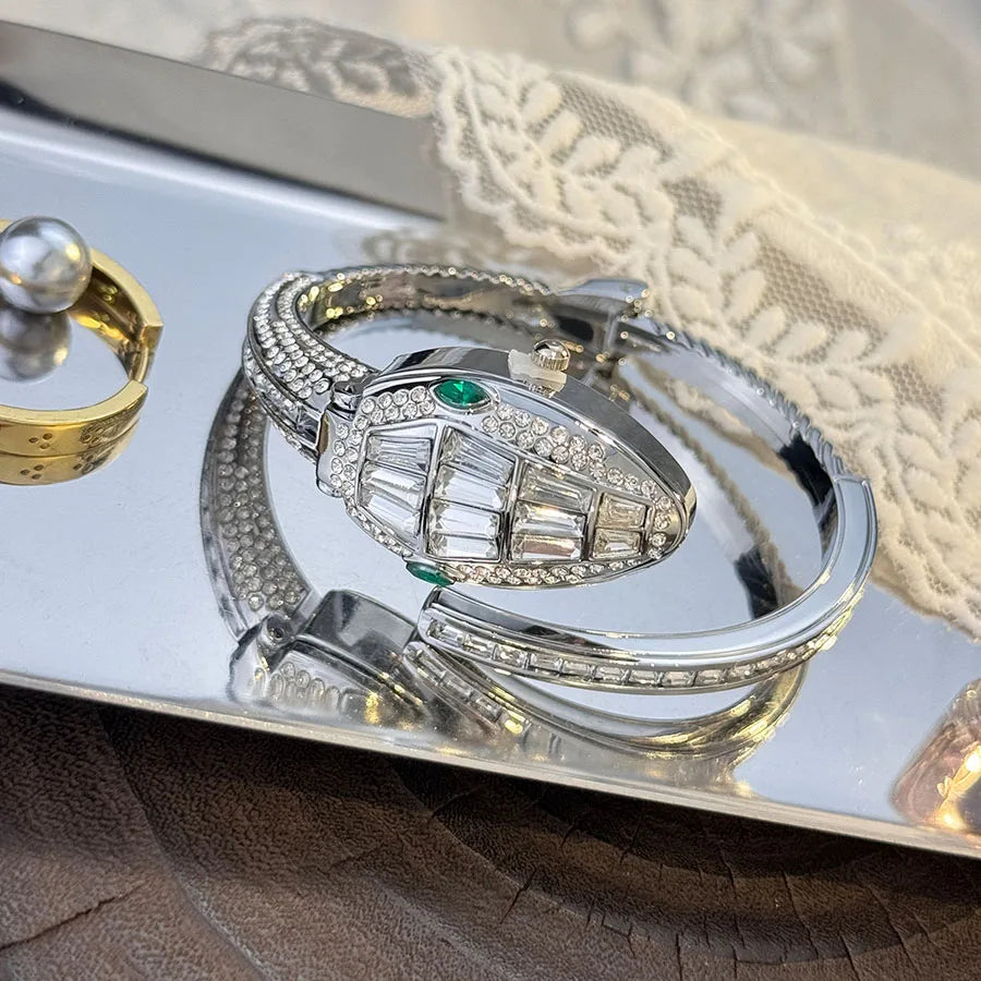 LuxuryDiamondEmbedded Fashionable Snake-Shape Bracelet Watch for Women Elegant Open Handbag Stylish European And American Design