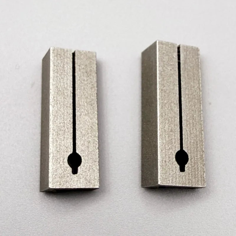 2pcs/lot HU64 Key Machine Duplicating Fixture Clamp HU64 Key Blank Key Cutting Vertical Duplicating Machines Spare Part