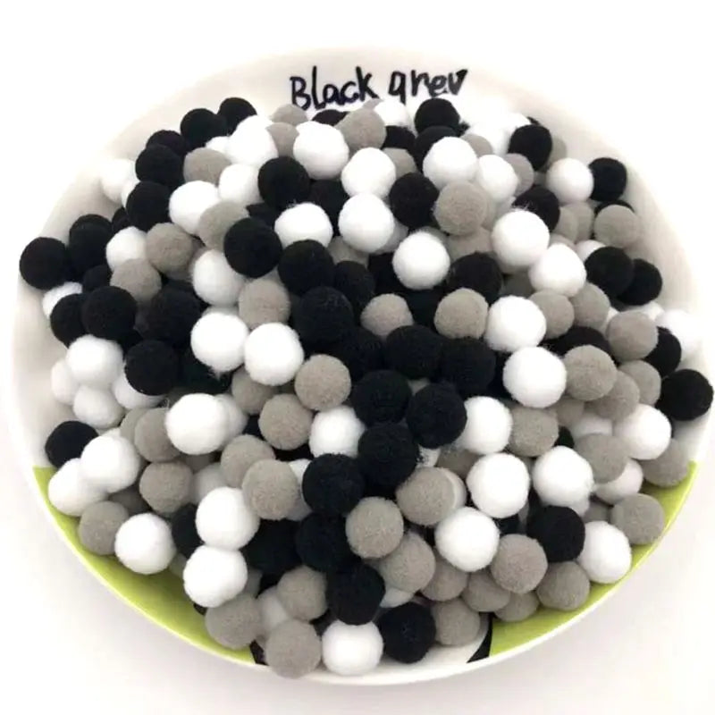 20/100/200/300/500pcs Cat Toys Cute Funny Stretch Plush Ball Cat Toy, Ball Creative Colorful Interactive Cat Puff Balls Chew Toy