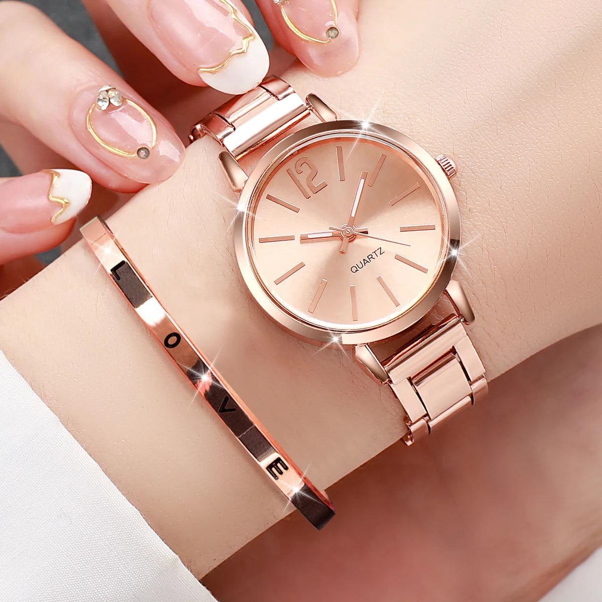 2PCS Women's Watch Fashion Gold Steel Band Quartz Wristwatch Opening Cuff Bracelet Set