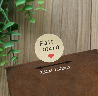 GANSSIA 100pcs/lot "Fait Main avec Amour" Thank you Round Seal Sticker Paper Adhesive Stickers for Bakery& Gift Packing(ss-1143)