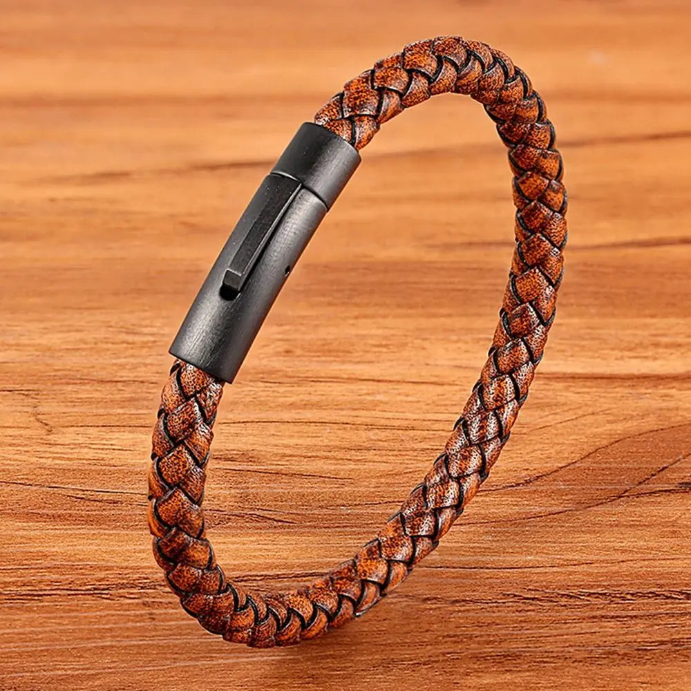 XQNI New Classic Style Men Leather Bracelet Simple Black Stainless Steel Button Neutral Accessories Hand-woven Jewelry Gifts