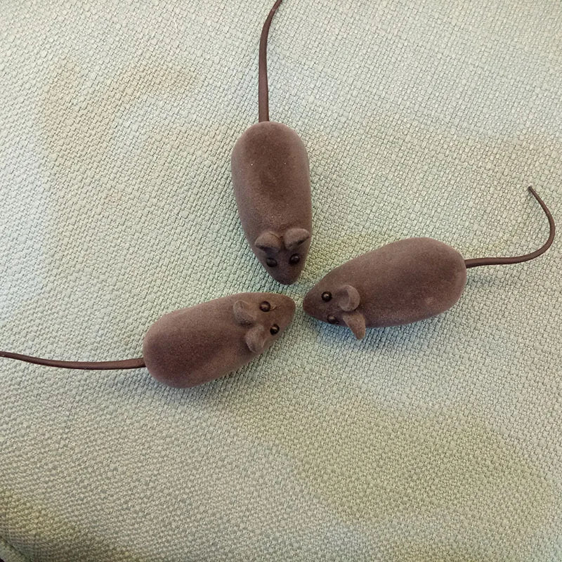 5pcs/lot Pet Cat Toy Rubber False Mouse Cat Toy For Cat Pet Trick Playing Toy Chewing Catch Casual Interactive Funny Cat Product