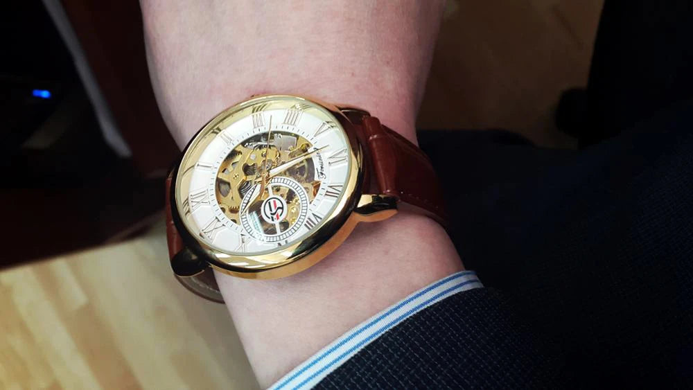 Forsining 3d Logo Design Hollow Engraving Black Golden Case Leather Skeleton Mechanical Watches Men Luxury Brand Heren Horloge