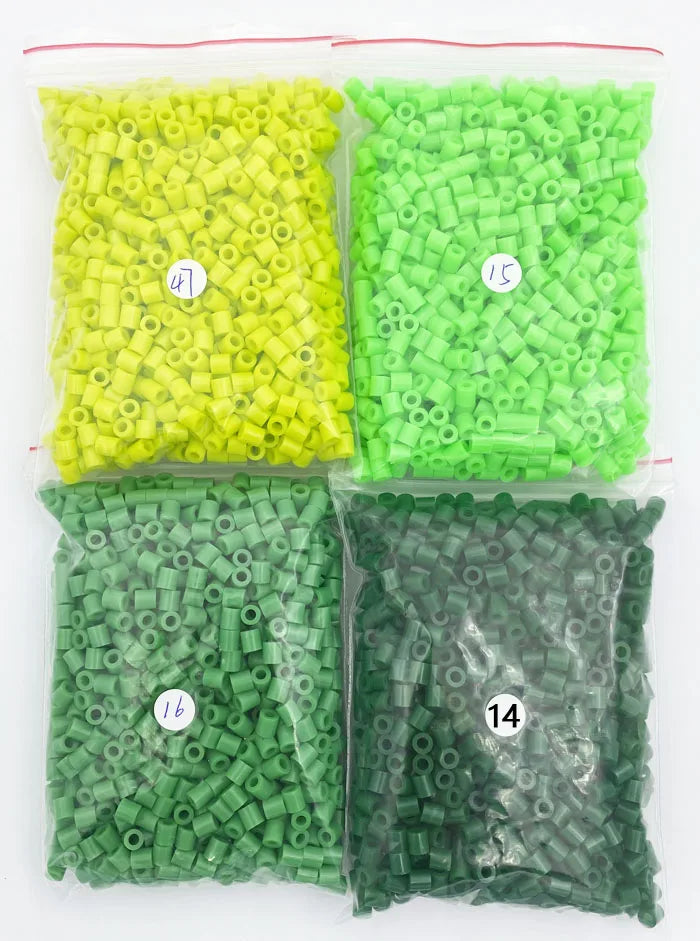 2000PCs/5MM Iron Beads Pixel Puzzle Iron Beads Mix Colors for Kids Hama Beads Perler Beads Diy High Quality Handmade Gift Toy