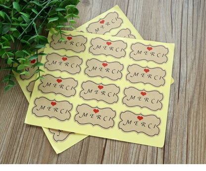GANSSIA 100pcs/lot "Fait Main avec Amour" Thank you Round Seal Sticker Paper Adhesive Stickers for Bakery& Gift Packing(ss-1143)