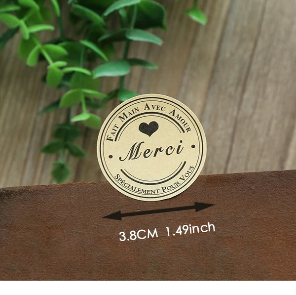 GANSSIA 100pcs/lot "Fait Main avec Amour" Thank you Round Seal Sticker Paper Adhesive Stickers for Bakery& Gift Packing(ss-1143)