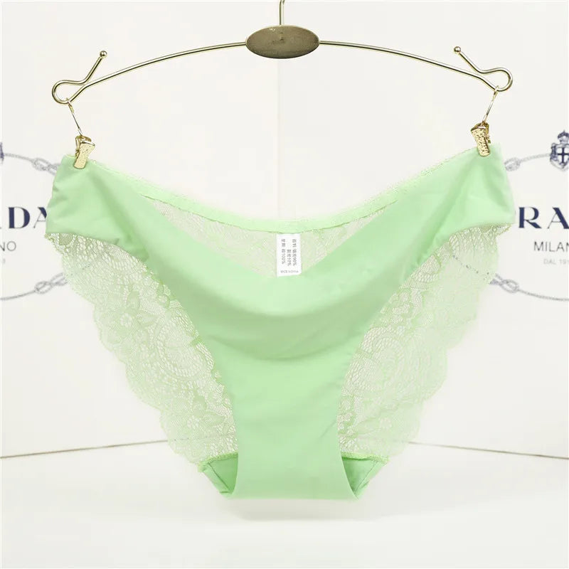 Women's Sexy Lace Panties Seamless Cotton Breathable Briefs Girls Transparent Underpants Plus Size Brand Underwear 1 Piece