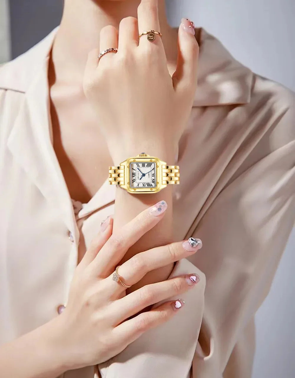 Luxury Rhinestone Women Watches Fashion Square Quartz Wristwatch Simple Ladies Clock Reloj Mujer