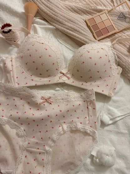 Teenage Sexy Lace Floral Bra Set Comfortable Non-steel Ring Beauty Back Small Breasts Gathered up Support Anti-Sagging Bra Set
