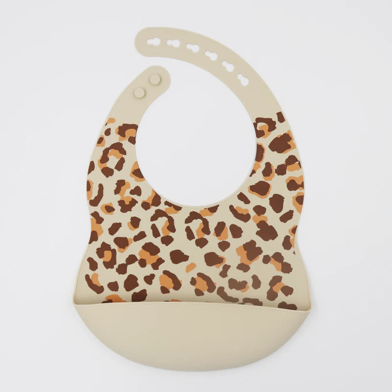 New Arrival Silicone Baby Bibs Silicon Printing Newborn Bib Feeding Burp Cloth Avocado Zoo Tractor Printing Tableware