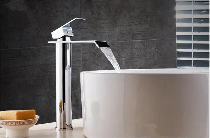 Basin Faucet Gold and White Waterfall Faucet Brass Bathroom Faucet Bathroom Basin Faucet Mixer Tap Hot and Cold Sink Faucet