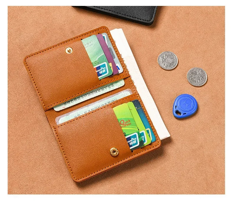 2025 Women's New Simplified Folding Button Small Wallet Soft Leather for Driver's License Male Student Card Bag