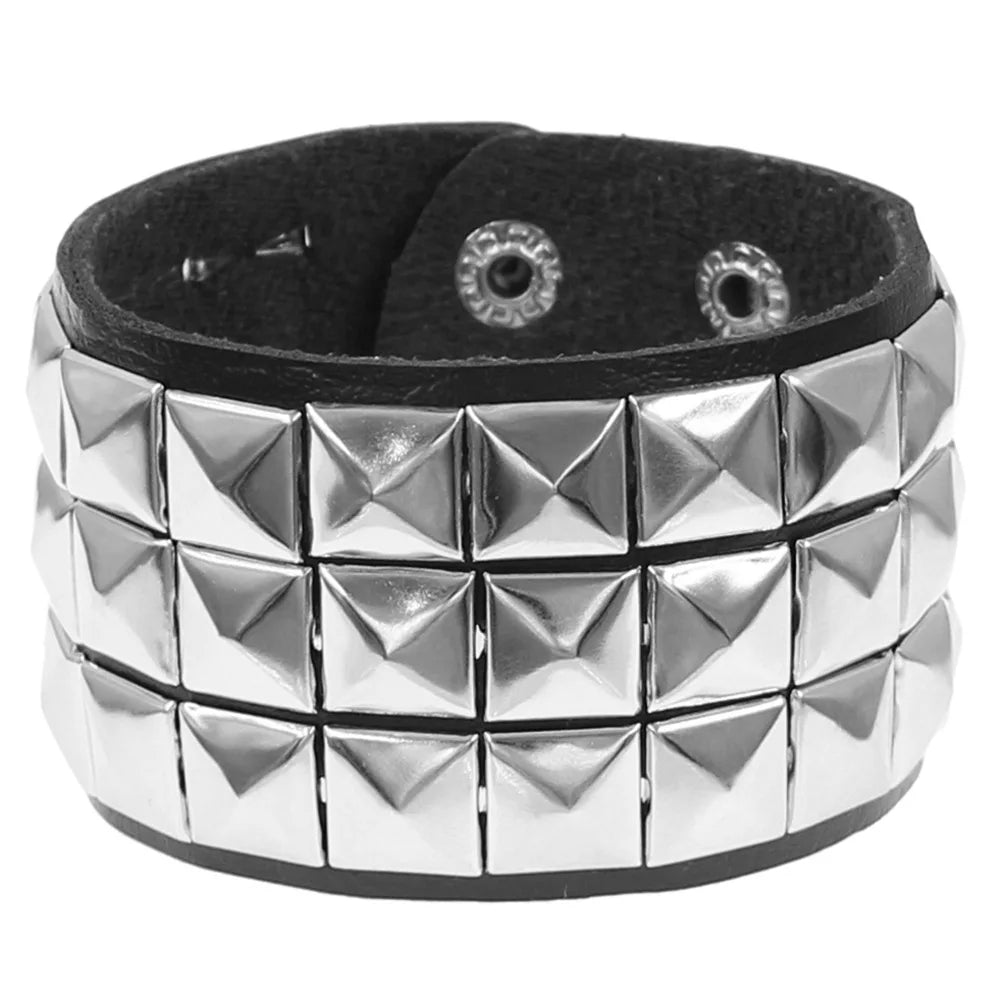 Punk Style Fashion Vintage Leather Bracelets For Men And Women Gothic Rock Style Square Nail Night Club Bracelets