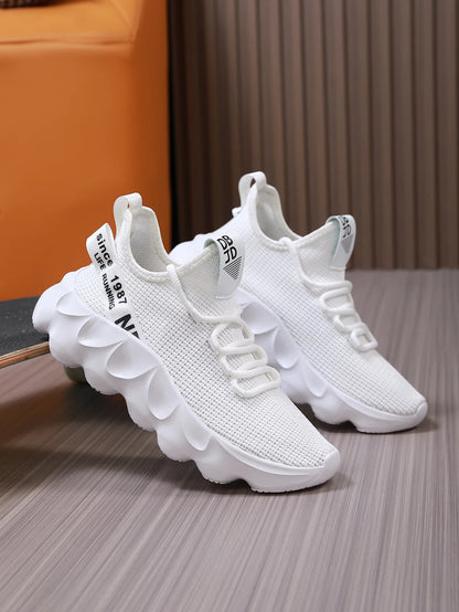 Men's Large Size Outdoor Hiking And Running Shoes Comfortable Casual Versatile Fashionable Sports Shoes for Couples Training