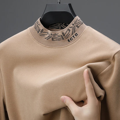 High quality men's semi high neck velvet sweater long sleeved warm T-shirt autumn winter fashionable embroidery casual pullover