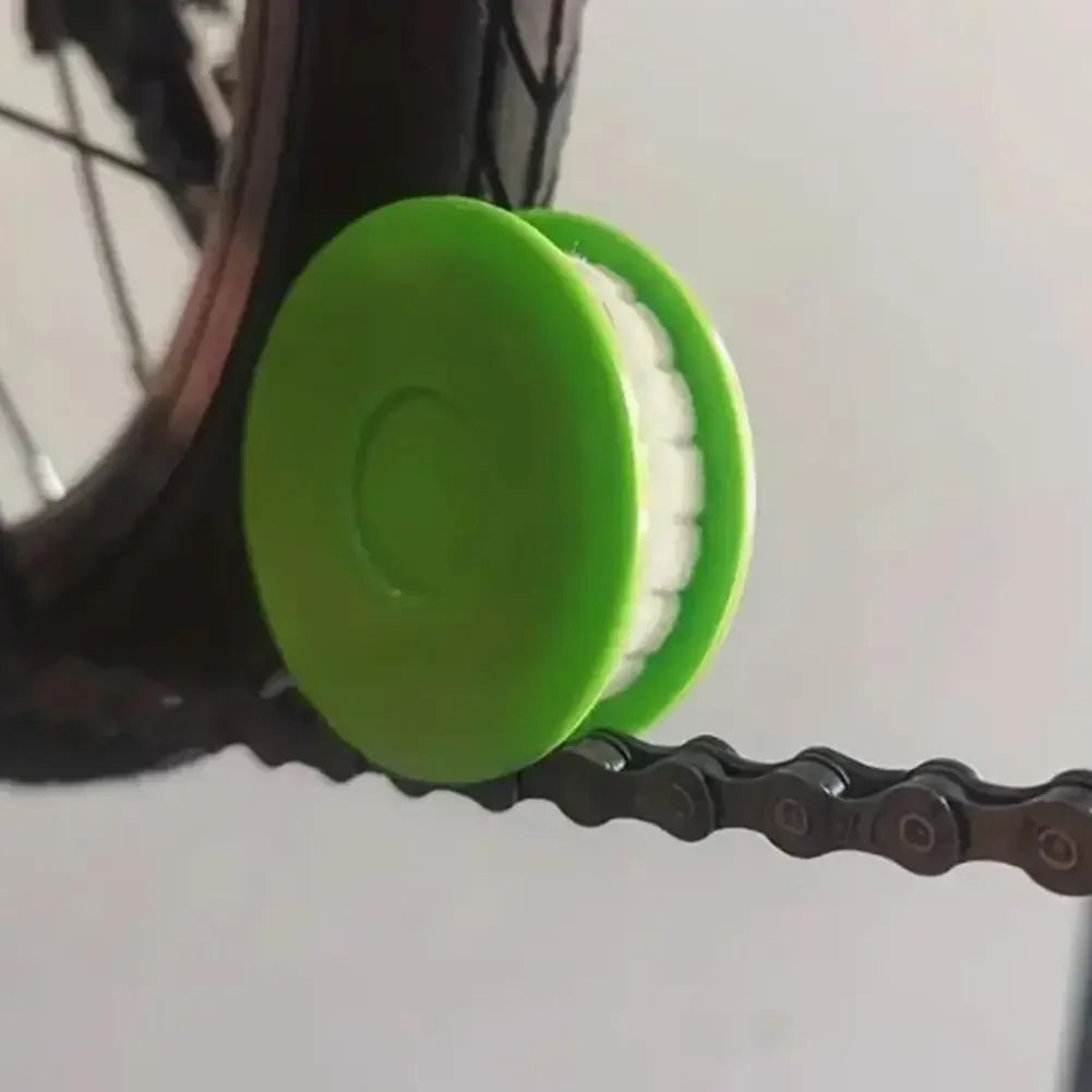Portable Bicycle Chain Oiler Roller Lubricant Lube Disc Bicycle Chain Lubricator Bike Repair Tools Cycling Riding Gear Parts