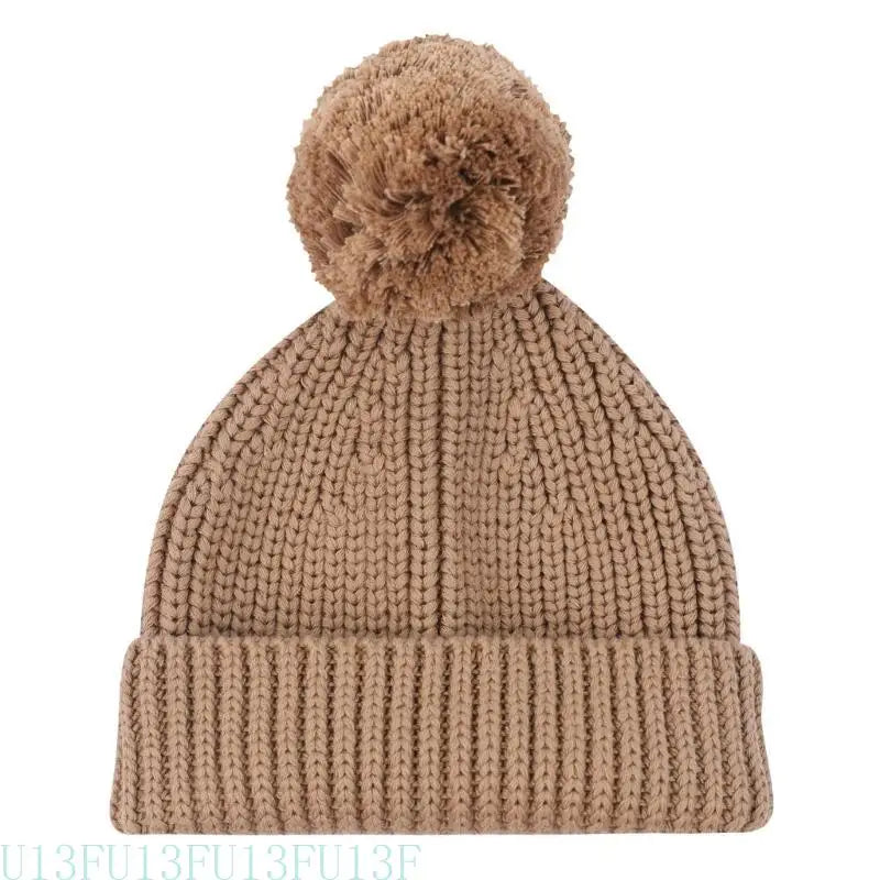 U13F Cosy Hand Crochet Baby Booties and Knitted Hat Set for Newborns Soft and Warm Knitting Socks Bonnet for 0-6 Months
