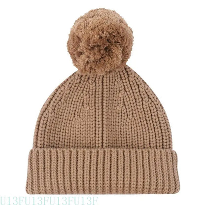 U13F Cosy Hand Crochet Baby Booties and Knitted Hat Set for Newborns Soft and Warm Knitting Socks Bonnet for 0-6 Months