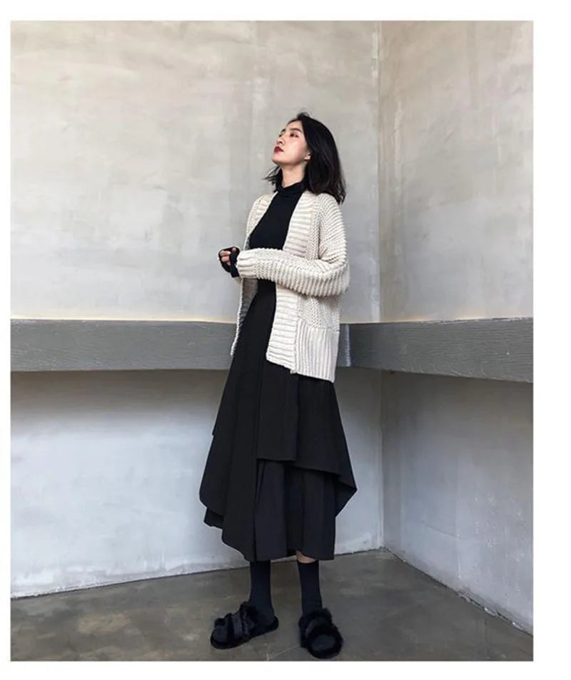 Women Black Skirts Japanese Gothic Irregular High Waist Pleated Skirt Pants for Women Vintage Cargo Skirts Female Clothes Ladies