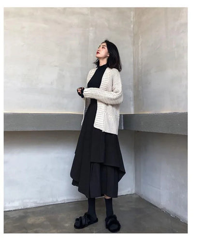 Women Black Skirts Japanese Gothic Irregular High Waist Pleated Skirt Pants for Women Vintage Cargo Skirts Female Clothes Ladies