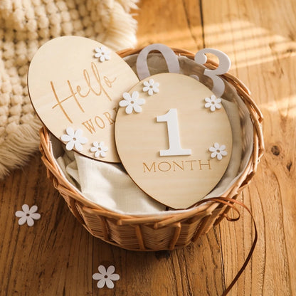 Wooden Baby Month Photography Prop Cloud Shape Record Card Newborn Birthday Gift Milestone Card Souvenir Baby Photo Accessories