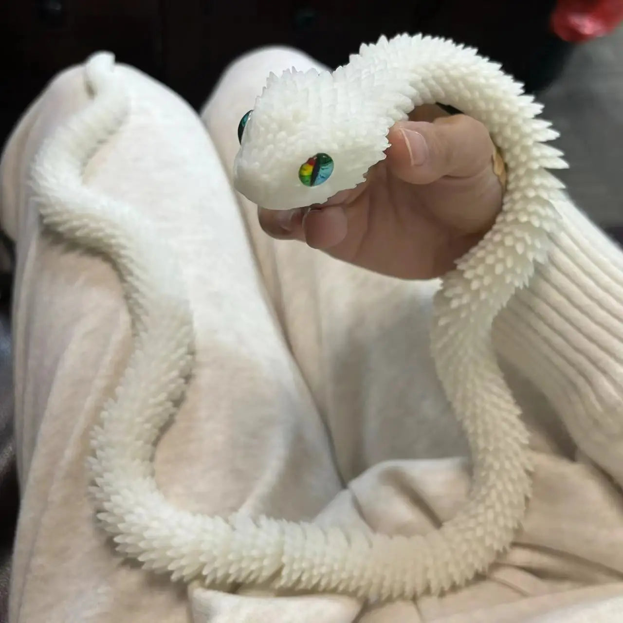 85Cm/33.46In Snake Statue Moveable Joints Animal Model Home Desktop Decoration Ornament Gift Collectible Statue