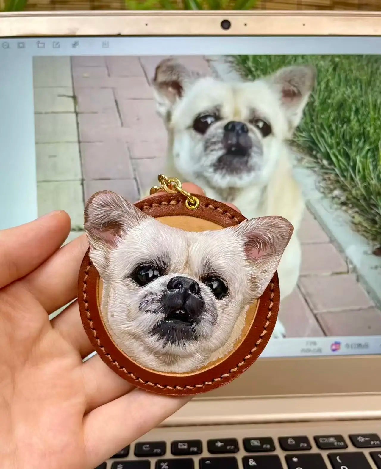 Pet Souvenirs Pet Nameplate Souvenirs Leather Carving Pet Pictures Customized Car Dog Cat Portrait 3D Image