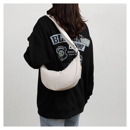 Nylon fabric zipper crossbody bag for men and women, crescent-shaped dumpling bag under the armpits, large capacity