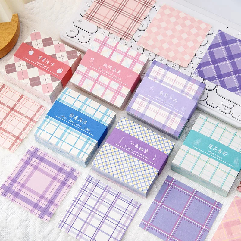 200Sheets Grid Pad Paper  8*8cm Aesthetic Non-Adhesive Plaid Design for Journaling, Planners & Study Notes, Stylish School-Style