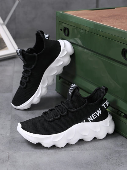 Men's Large Size Outdoor Hiking And Running Shoes Comfortable Casual Versatile Fashionable Sports Shoes for Couples Training