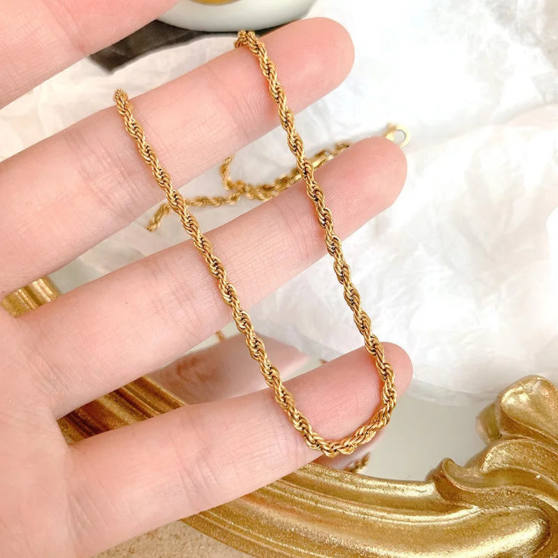 Custom Color Photo Projection Necklace Stainless Steel Rope Chain Valentine's Day Mother's Day Exquisite Fashion Gift for Women