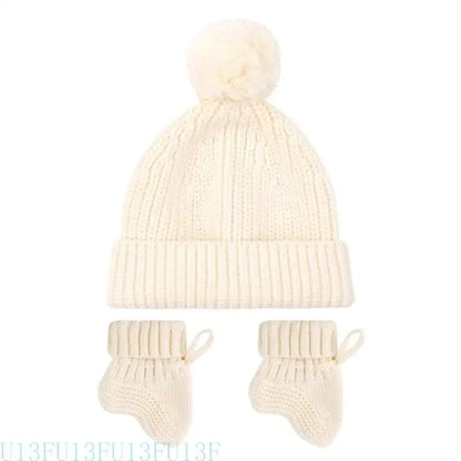 U13F Cosy Hand Crochet Baby Booties and Knitted Hat Set for Newborns Soft and Warm Knitting Socks Bonnet for 0-6 Months
