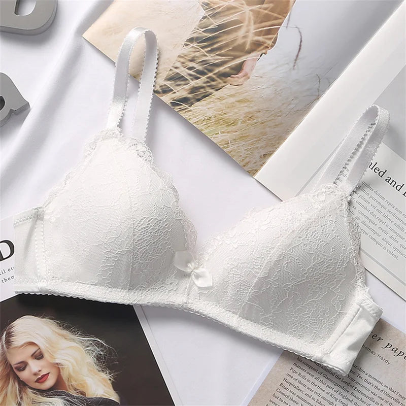 Women's Bra Smooth 3/4 Coverage Big Large Lingerie Seamless Wire Free Push Up Support Bras ABC Cup Size 70-90 Black White Tops