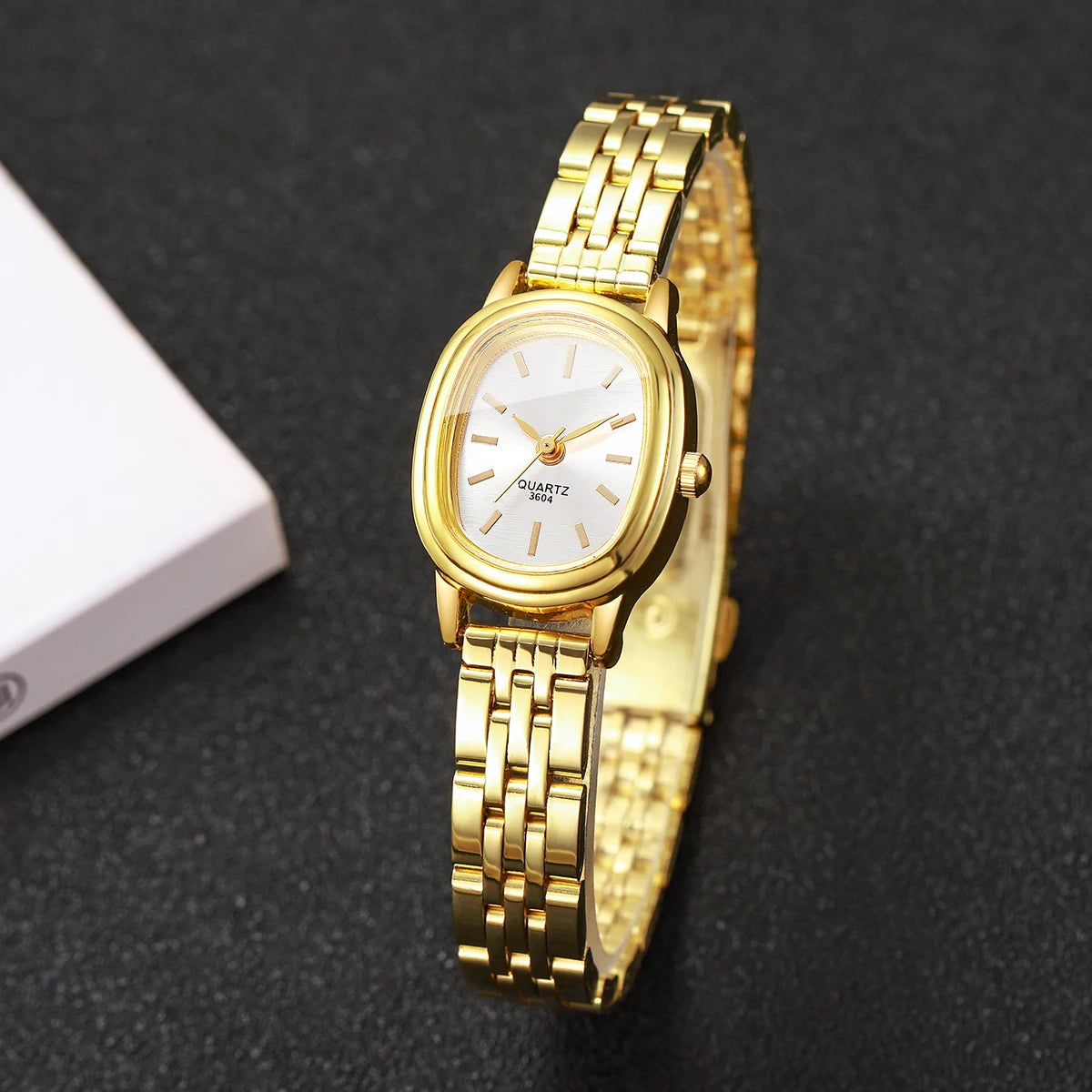 Elegant Oval Dial Women Wristwatch Fashion Ladies Quartz Watch Reloj Mujer Girls Clock Gift(Without Box)