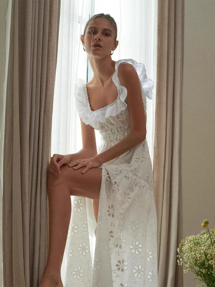 White Embroidered Hollow Out Dress For Women'S Summer Strapless Square Neck With A Unique Open Back Design, Slim Fit Long Skirt