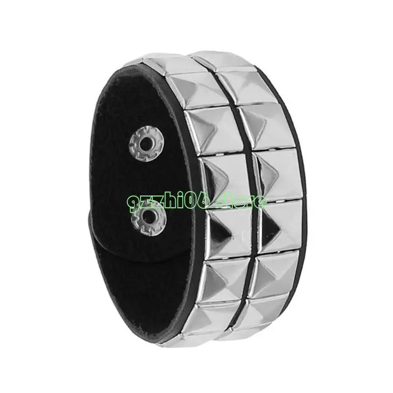 T5UF Stylish Punk Rock Bracelet Square Rivets Punk Wristband Trendy Gothic Jewelry Suitable for Individuality and Comfort
