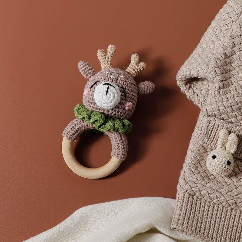 1Pc Baby Teether Wooden Crochet Rattle Toy BPA Free Baby Mobile Play Gym Wood Rodent Rabbit Rattle Newborn Educational Toy Gifts