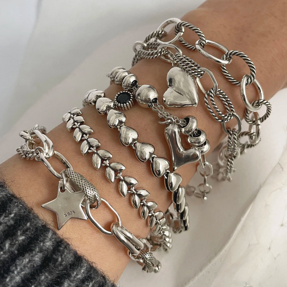 100% Solid 925 Sterling Silver Metal Bracelet for Women Vintage Handmade Simple Retro Heart Chain Bracelet Birthday Gift Party
