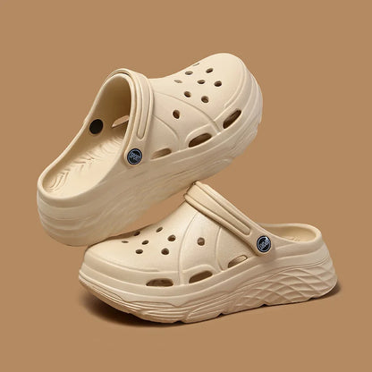 Women's Fashion Platform Sandals Summer 2025 Thick Sole Soft Eva Clogs Garden Shoes for Women Hollow Out Non Slip Beach Sandals