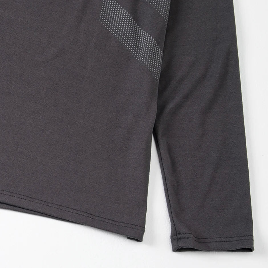 2-piece Men's Autumn And Winter Solid Color Round Neck Fashionable Printed Sports Thermal Underwear Set Simple And Comfortable