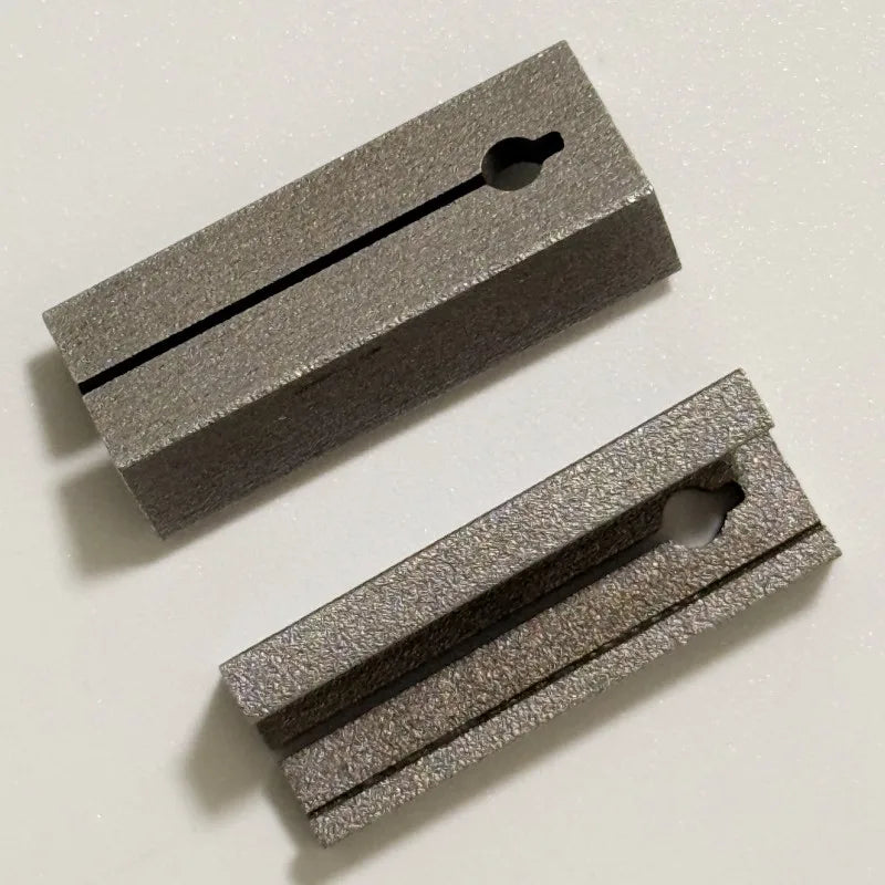2pcs/lot HU64 Key Machine Duplicating Fixture Clamp HU64 Key Blank Key Cutting Vertical Duplicating Machines Spare Part