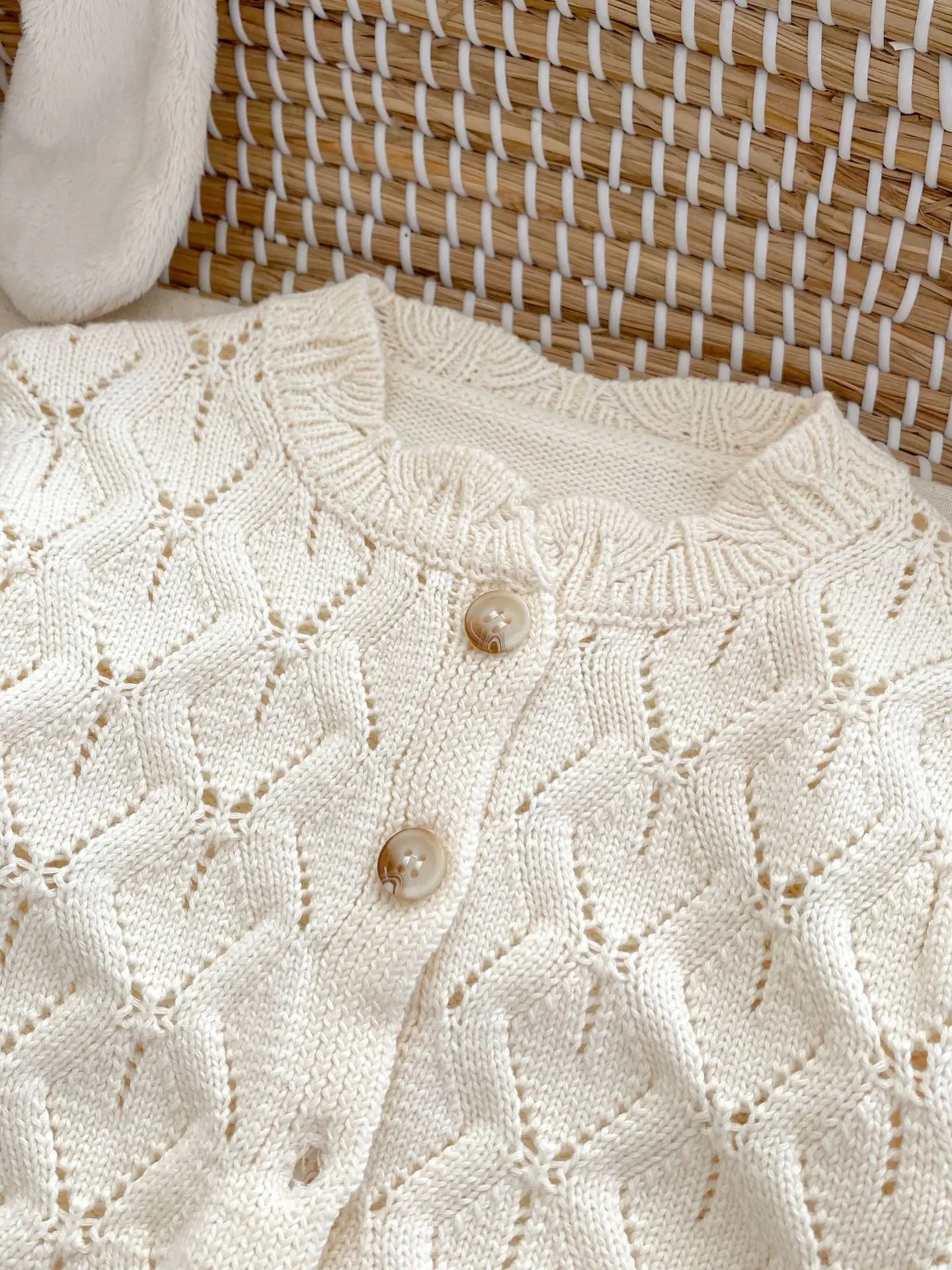New Baby Girl Autumn Sweater Coat Hollow Knitted Air Conditioner Set Solid Cardigan Shorts Two Piece Set