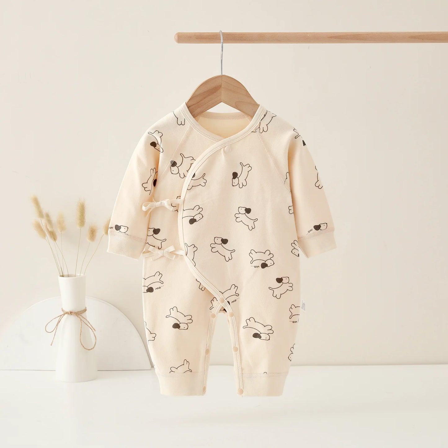 AYNIGIELL Spring Autumn 0-6 Months Baby Jumpsuit Cartoon Pattern Male and Female Infants 100%Cotton Rompers Infant Clothing