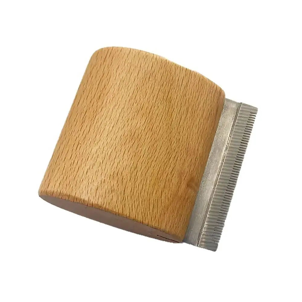 1Pcs New Wooden Handle Horse Grooming Brush Stainless Steel Teeth Shedding Horse Hair Scrapers Grooming S/M/L Cleaning Tool