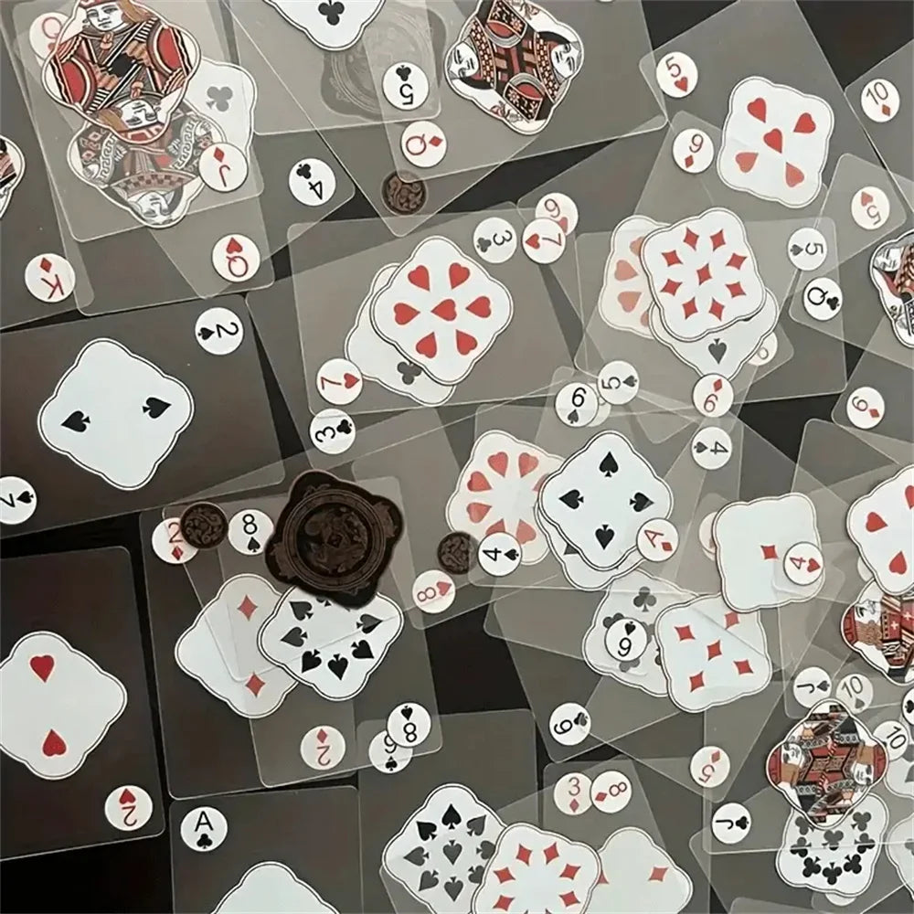 Vandeniui atsparūs permatomi plastikiniai žaidimų kortelių rinkiniai (2 vnt.) – kūrybinės patvarios PVC pokerio kortos stalo žaidimams ir klasikiniams kortų žaidimams