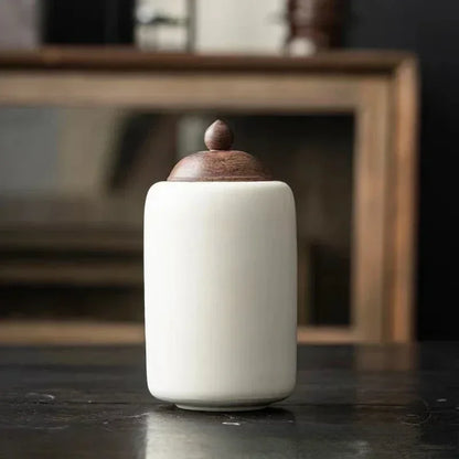 Ceramic Dog Urn Dead Cremation Hair and Teeth Memorial Moisture-proof Cute Cat Urns Sealed Caskets Pet Memorials Products